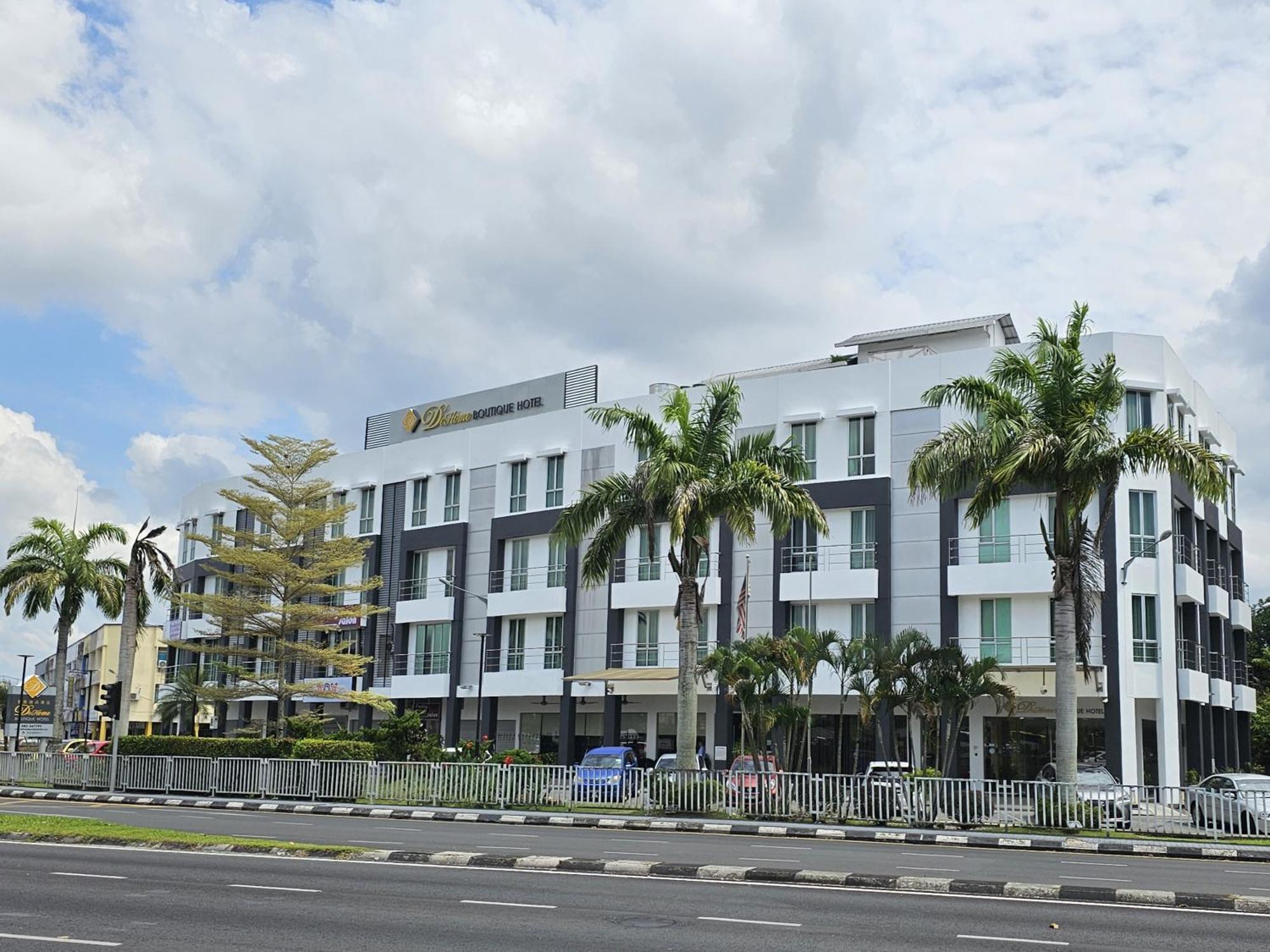 Dehome Boutique Hotel Kuching Exterior foto